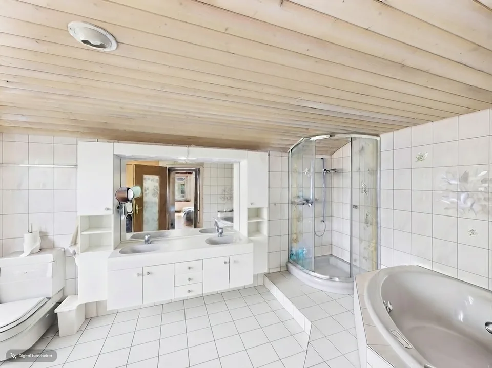 Grosszügiges Mehrgenerationenhaus mit Studio/Gewerbe & traumhaftem Familiengarten – Foto 5 von 12