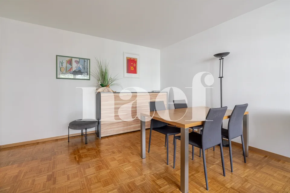 Charmilles: Großes Studio mit separater Küche – Foto 4 von 11