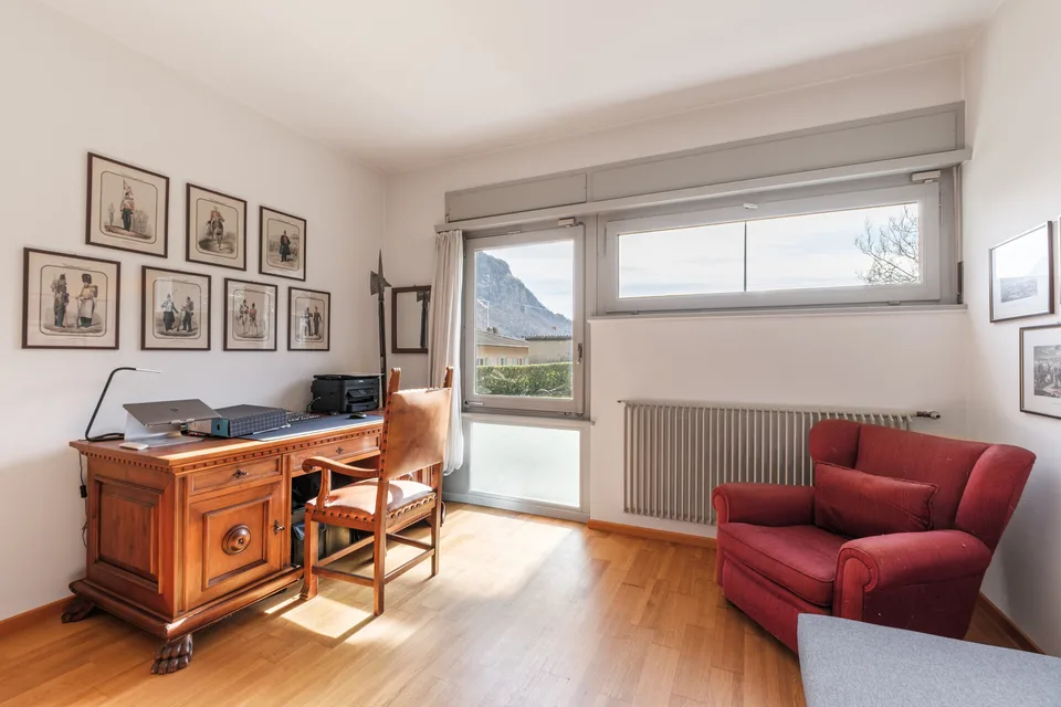 Grundstück mit bestehender Villa und Landreserve (R2) – Foto 13 von 13