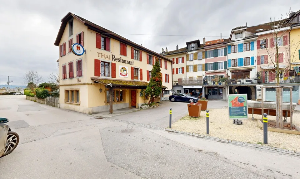 Edificio con alto potenziale nel centro di La Neuveville – foto 2 di 13