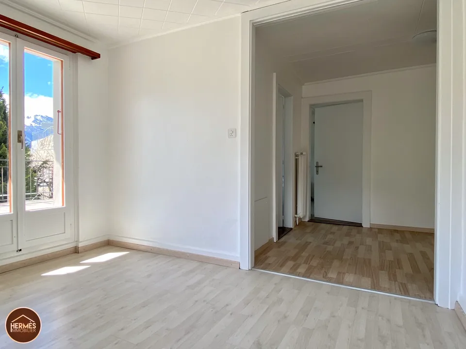 Zu vermieten - Schöne 4.5-Zimmer-Maisonette-Wohnung in Brignon, 10 Minuten von Sion entfernt