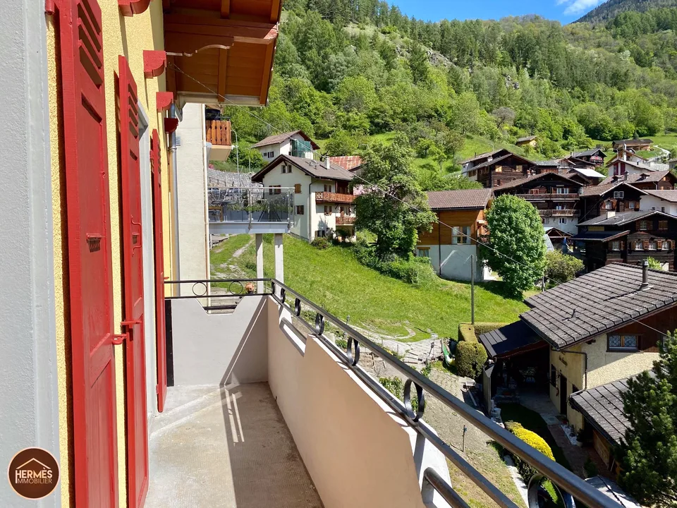 Zu vermieten - Schöne 4.5-Zimmer-Maisonette-Wohnung in Brignon, 10 Minuten von Sion entfernt