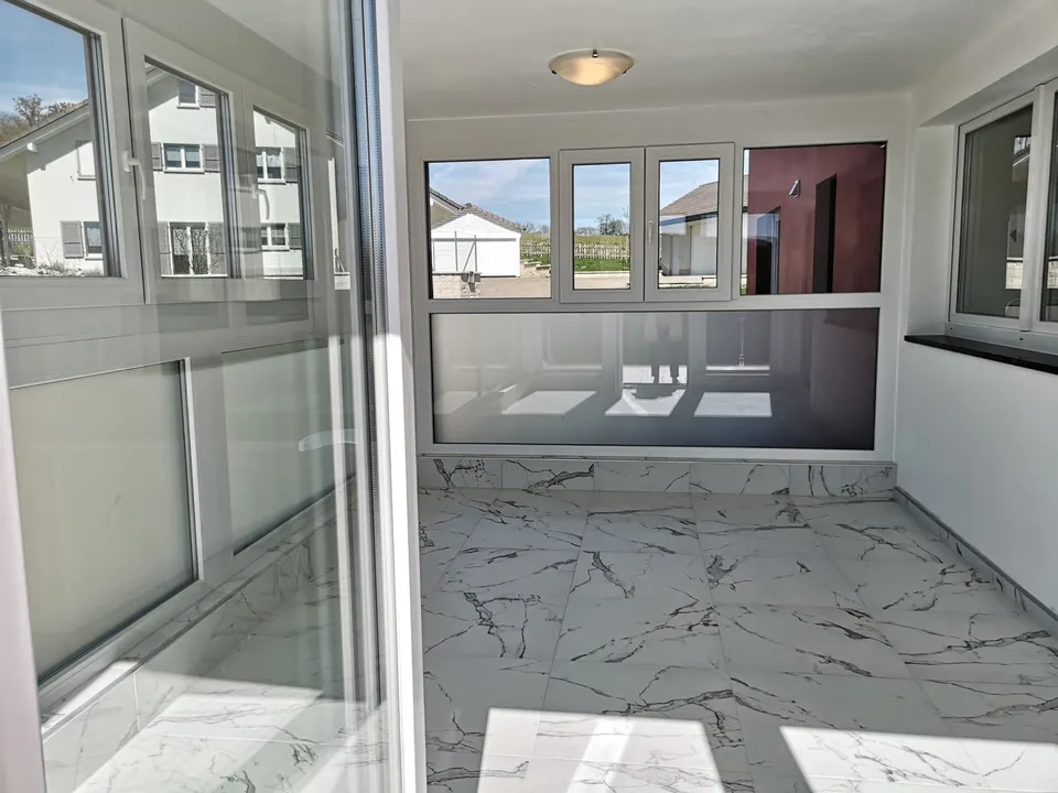 Magnificent 4.5 room apartment with terrace and veranda, 200m2 garden optional