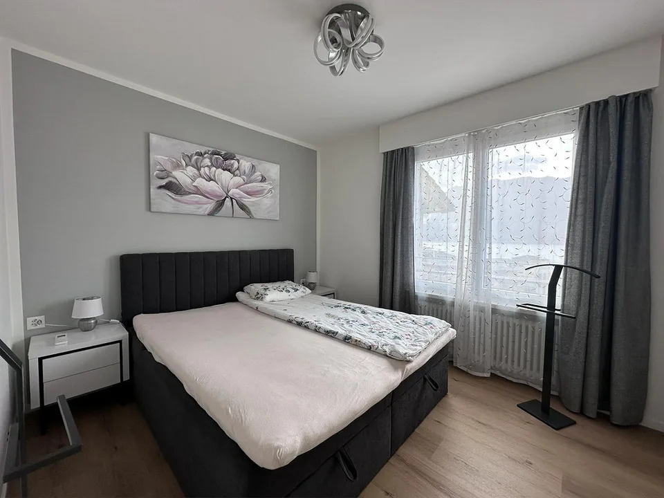2 ½ möblierte Zimmer mit Seeblick in Muralto
