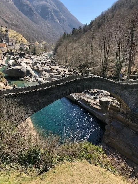 2 ½ möblierte Zimmer mit Seeblick in Muralto