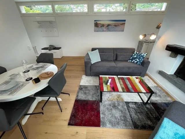 2 ½ möblierte Zimmer mit Seeblick in Muralto