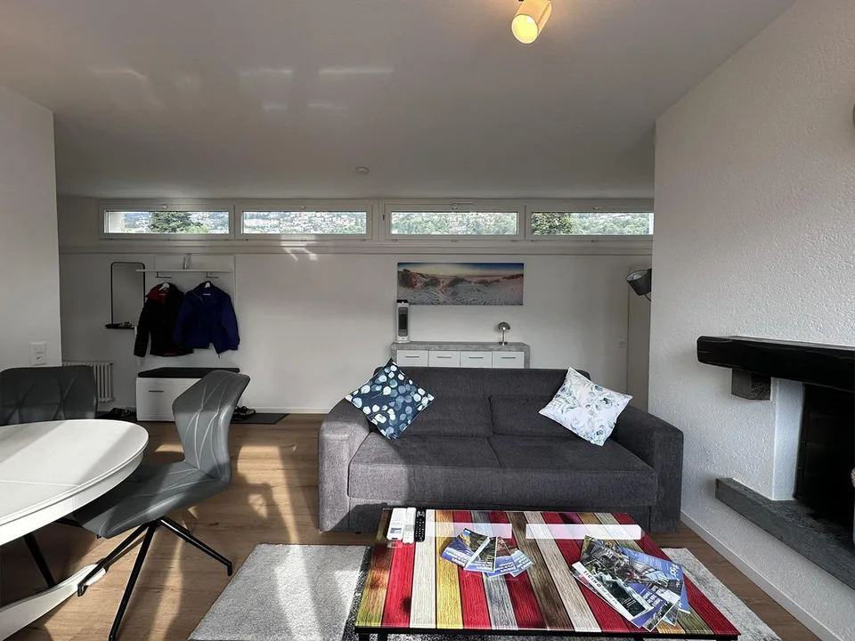 2 ½ möblierte Zimmer mit Seeblick in Muralto