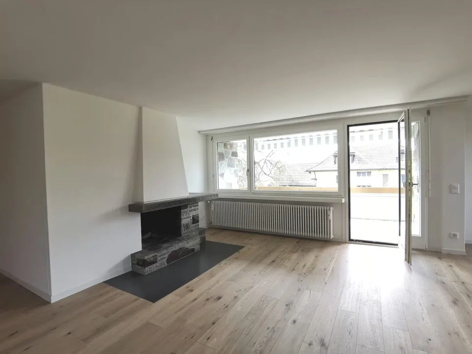 Grosszügige Wohnung an ruhiger Lage
