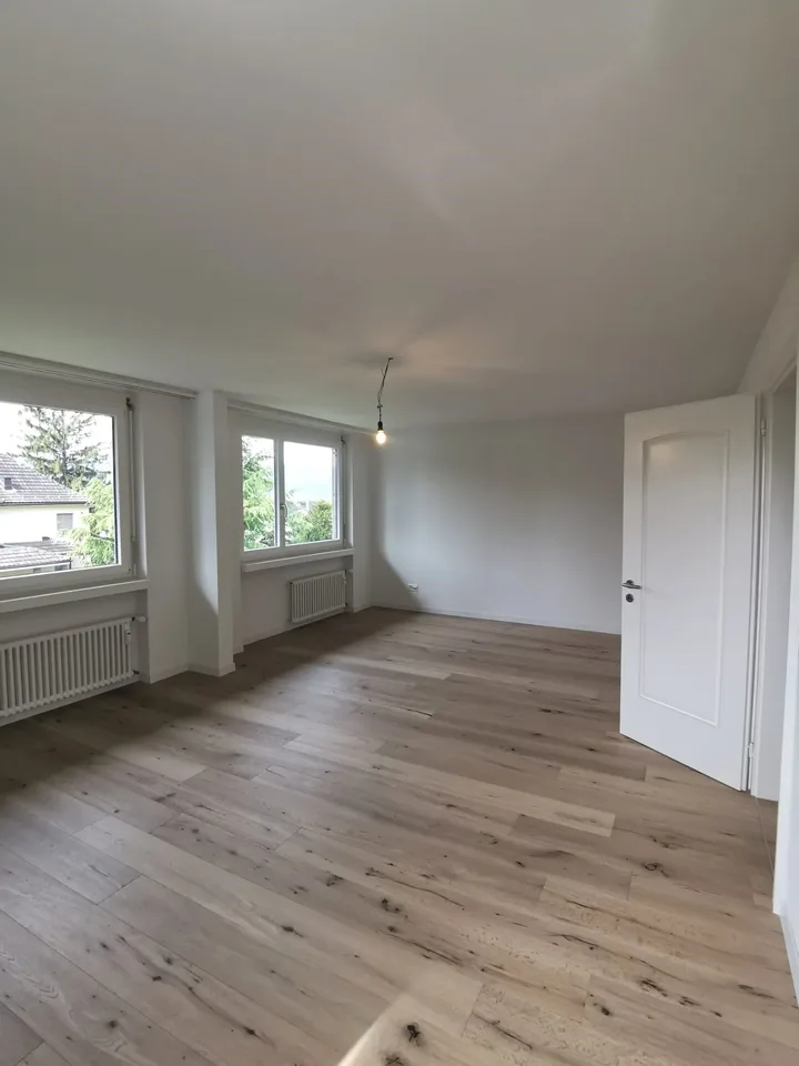 Grosszügige Wohnung an ruhiger Lage