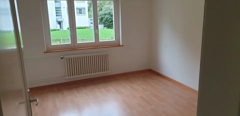 Appartamento 3 locali con balcone – foto 3 di 6