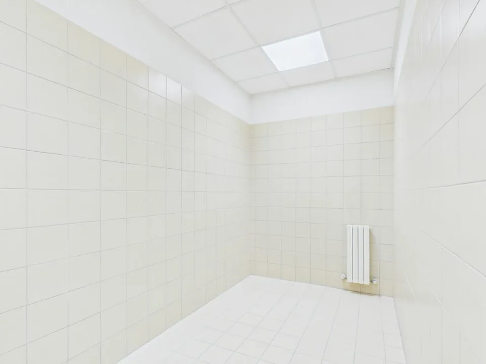 Helles 144 m² Büro im ersten Stock mit privaten Dienstleistungen – Foto 6 von 6