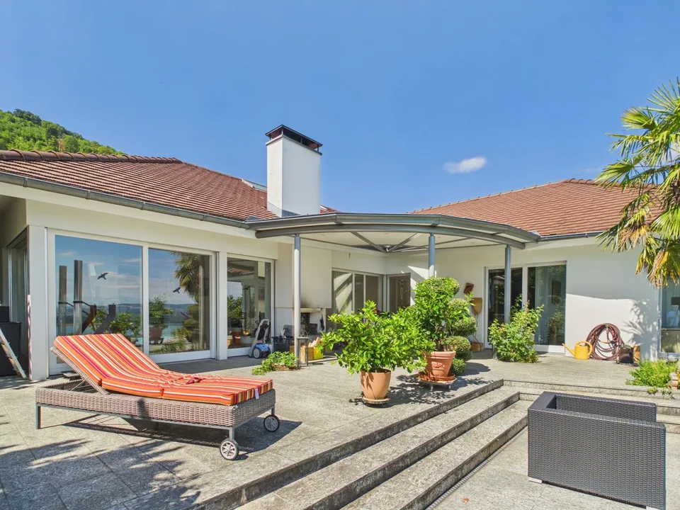 Exklusive Villa mit Pool und Seesicht in Ligerz – Foto 5 von 16