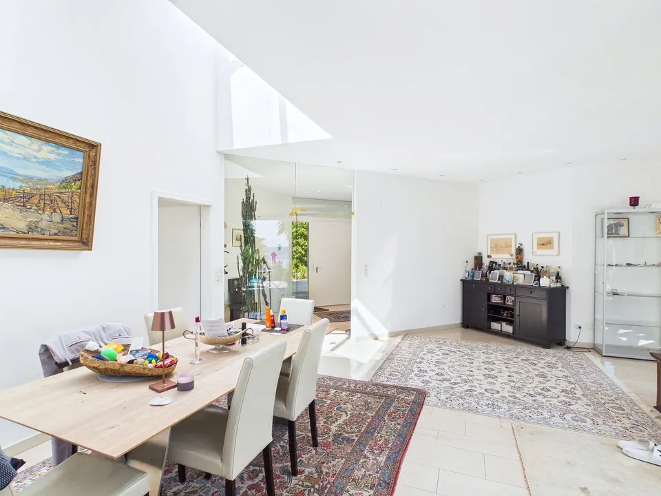 Exklusive Villa mit Pool und Seesicht in Ligerz – Foto 9 von 16