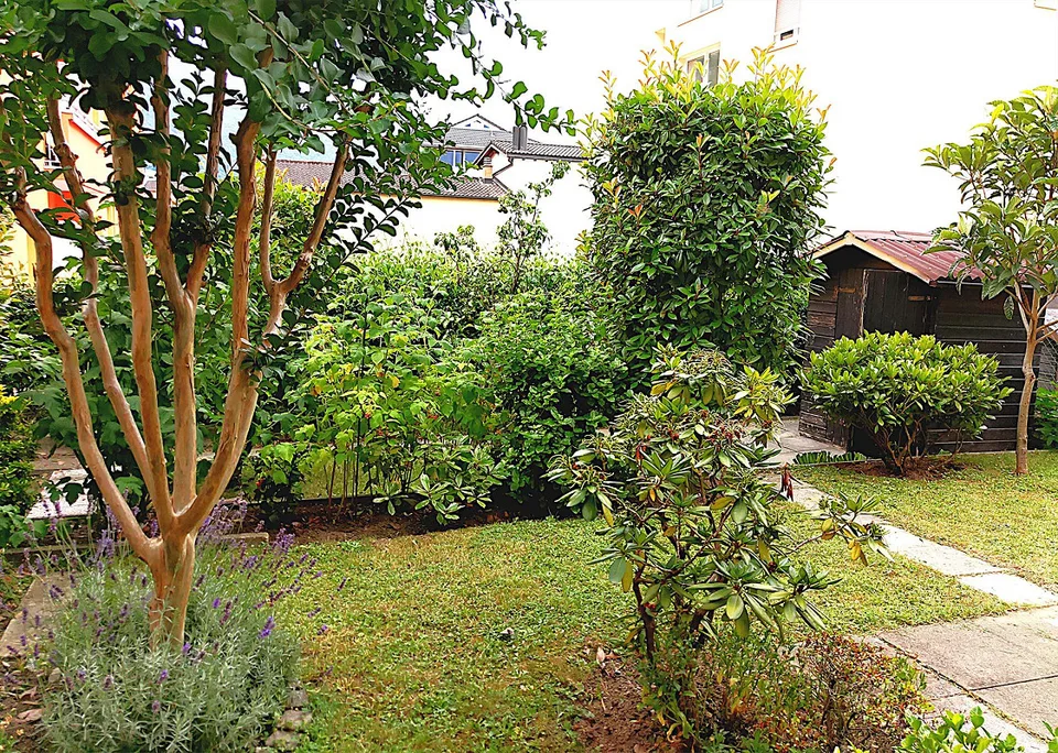 Spacieux appartement de 2.5 pièces avec jardin à Giubiasco – photo 7 sur 9
