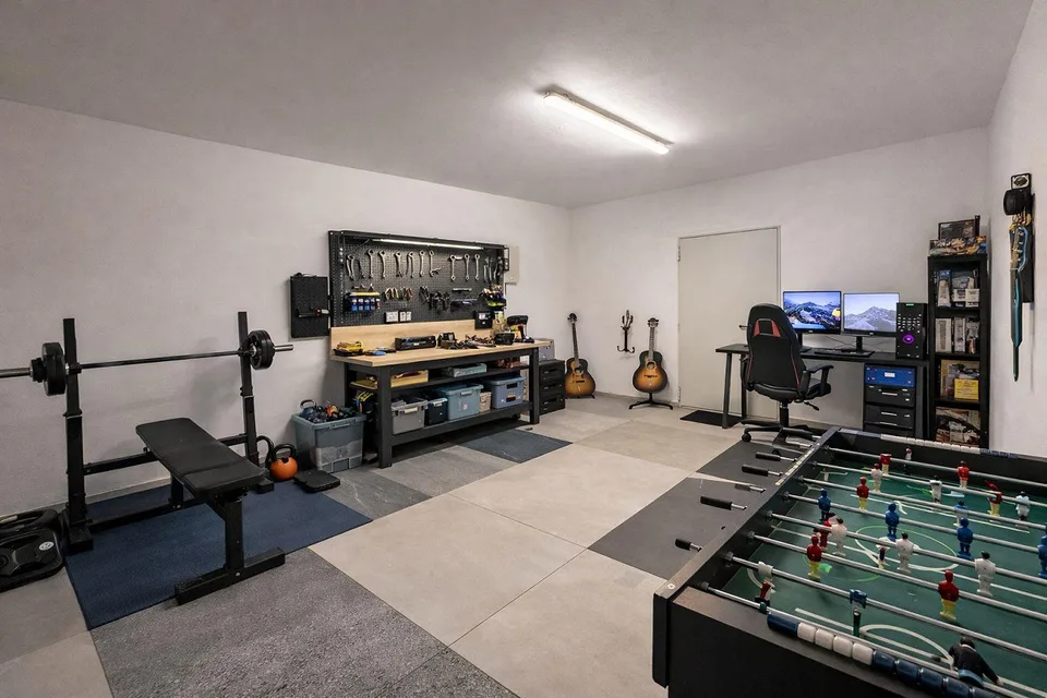 Casa bifamiliare con charme, luce e giardino – foto 12 di 21