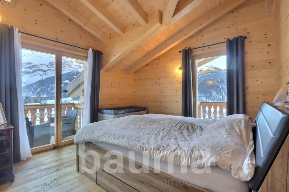 Chalet with two apartments – photo 10 of 13