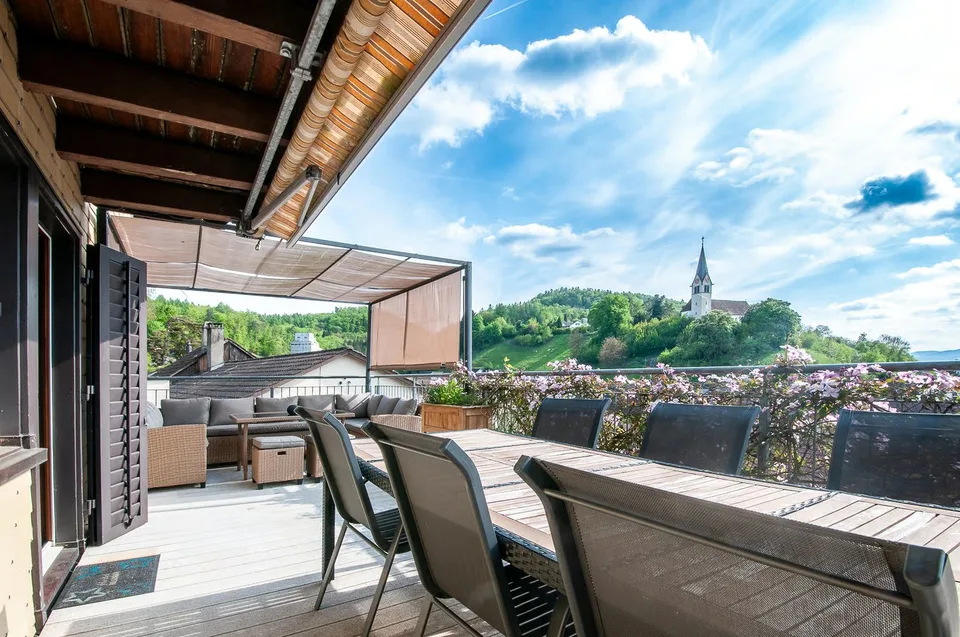 Maison individuelle avec vue et potentiel dans un emplacement de choix – photo 2 sur 13