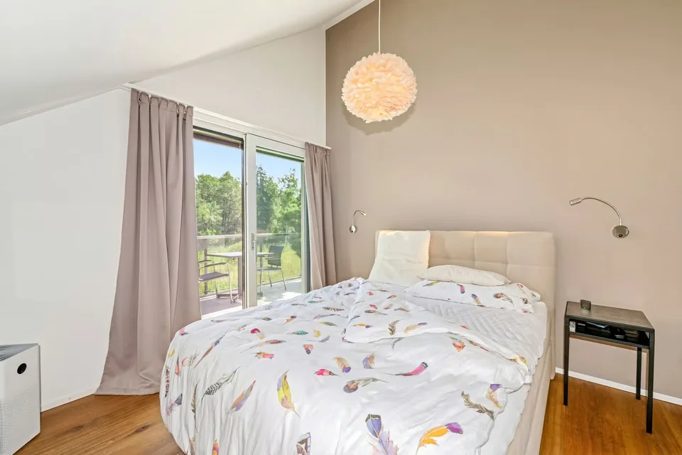 166 m² di superficie abitabile con due terrazze e vista libera sul verde – foto 7 di 12