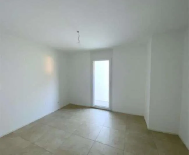 Merveilleux et nouvel appartement de 3,5 pièces à louer à Agno