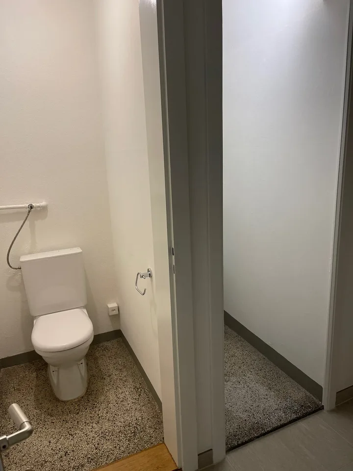 Ottimo appartamento di 4.5 locali in un edificio storico in General-Dufour-Strasse a Bienne – foto 10 di 12
