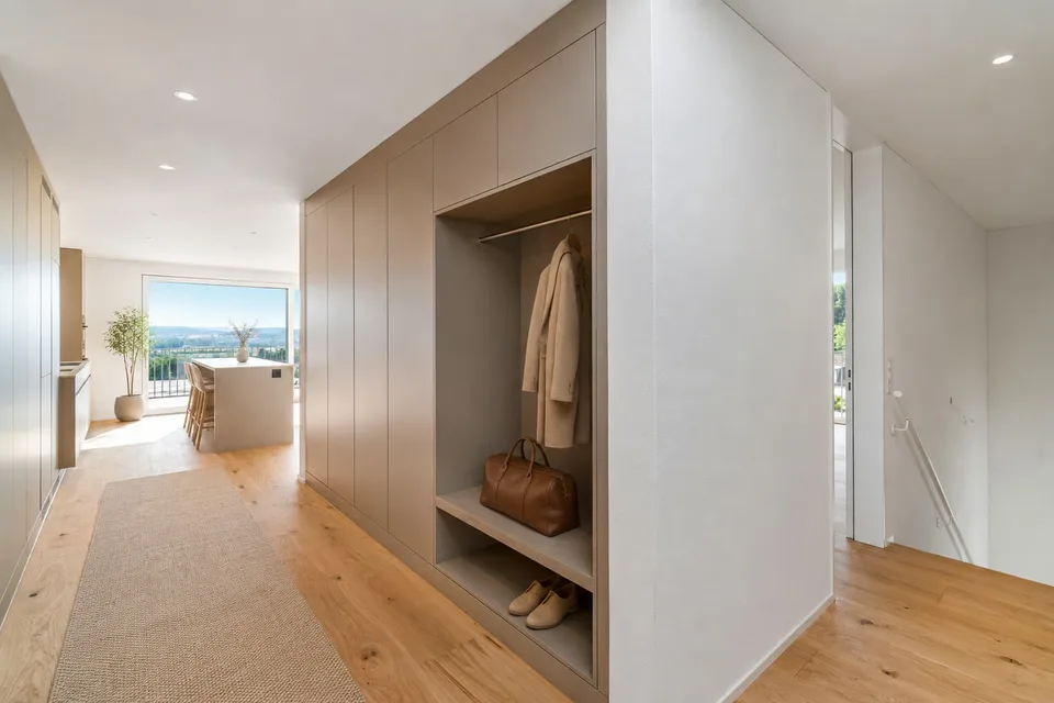Maisonette en attique baignée de lumière avec vue dégagée et jardin privé