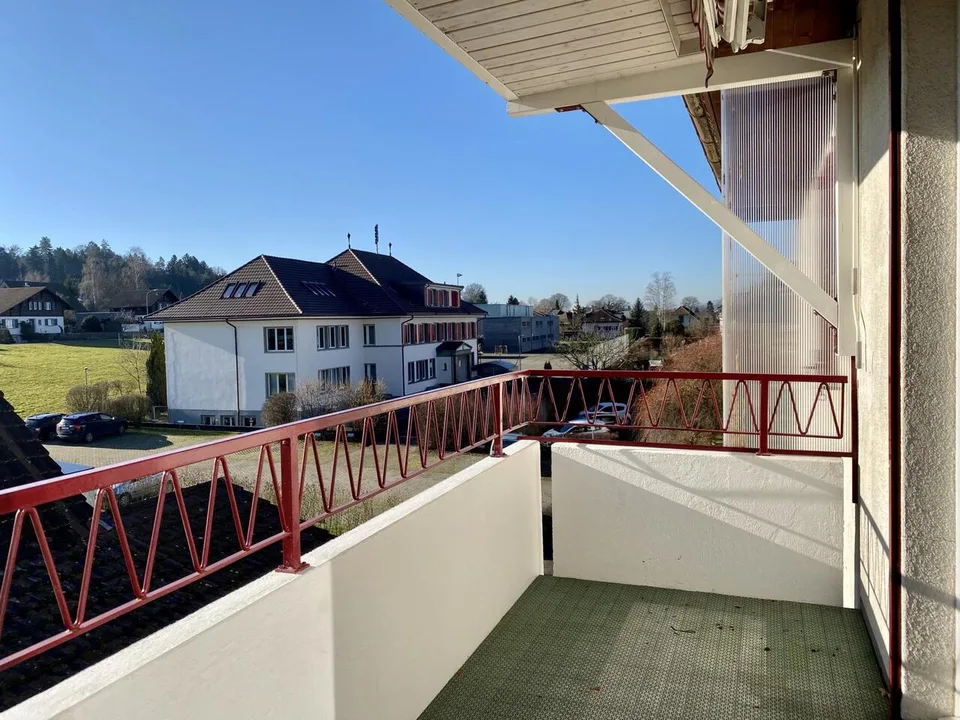 3,5-Zimmer-Wohnung vollständig renoviert in Büetigen