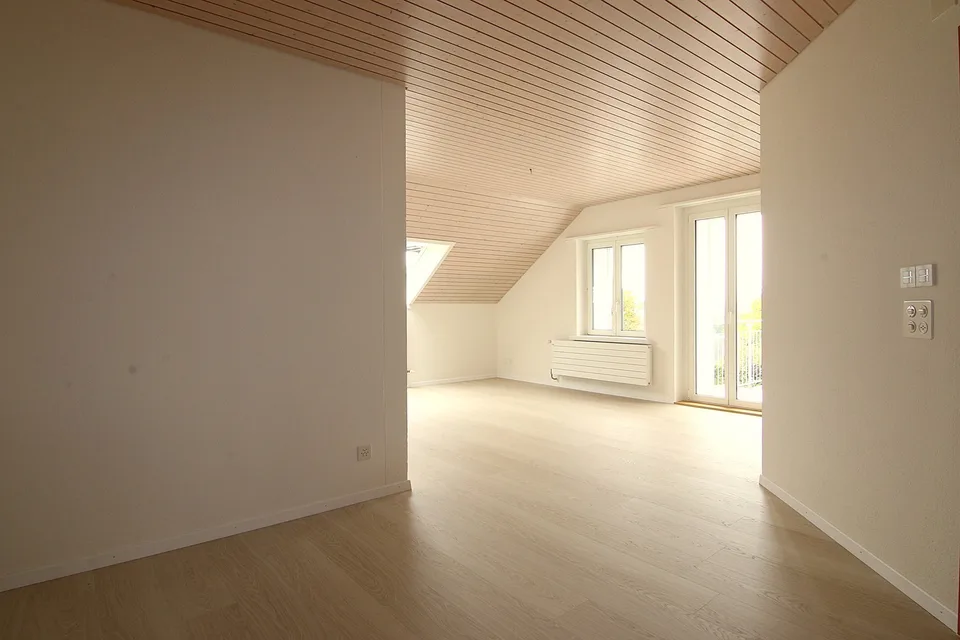 Gepflegte 4-Zimmer-Dachwohnung – Foto 7 von 12