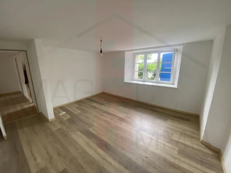 2.5 room apartment on the ground floor in Cornol