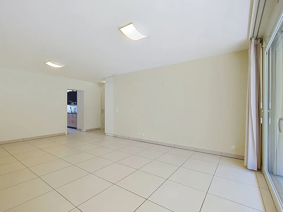 In der Nähe des Bahnhofs Vevey: 4.5-Zimmer-Wohnung mit großem Balkon – Foto 12 von 13