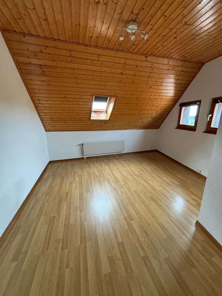 Appartement duplex de 4.5 pièces au rez-de-chaussée