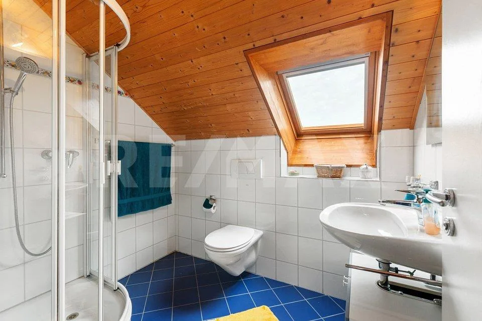 Maison de coin de 5,5 pièces avec beaucoup d'intimité et de vues dégagées – photo 10 sur 13