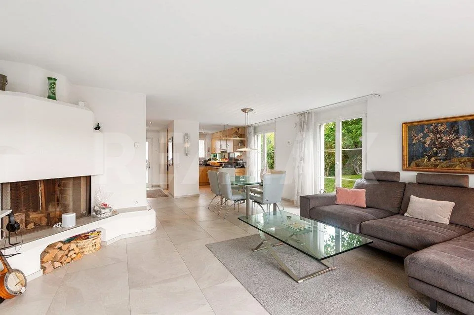 Maison de coin de 5,5 pièces avec beaucoup d'intimité et de vues dégagées – photo 4 sur 13