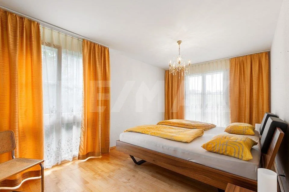 Maison de coin de 5,5 pièces avec beaucoup d'intimité et de vues dégagées – photo 7 sur 13