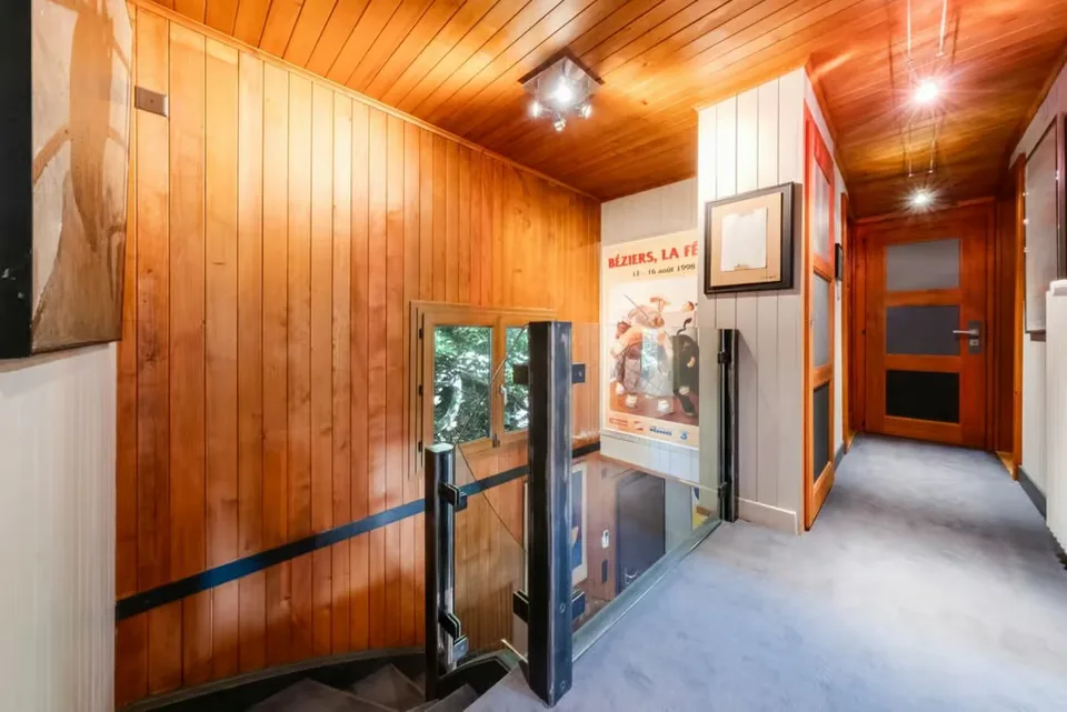 Einzelchalet mit 9 Zimmern, 2012 vollständig renoviert – Foto 11 von 13