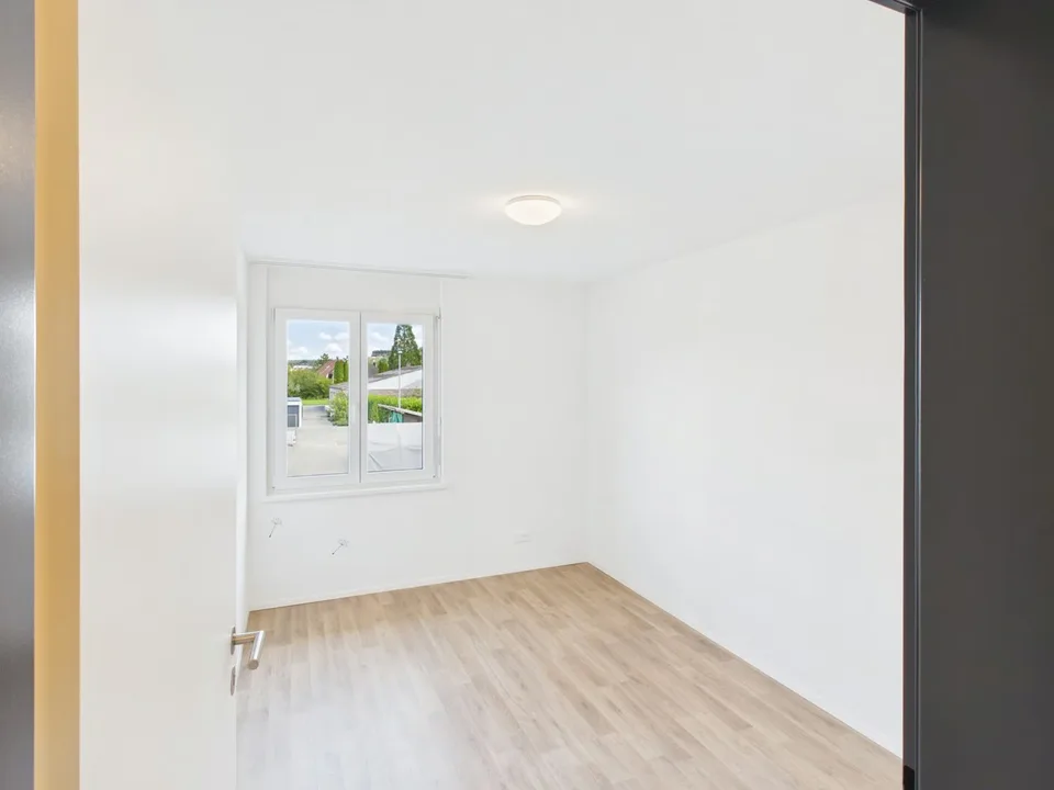 Appartamento moderno 3.5 locali a Fulenbach | Balcone di 22 m² | accessibile in sedia a rotelle e di alta qualità