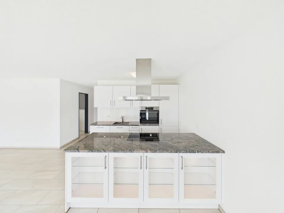 Appartamento moderno 3.5 locali a Fulenbach | Balcone di 22 m² | accessibile in sedia a rotelle e di alta qualità