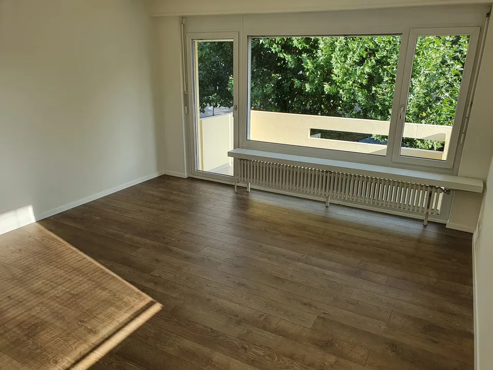 Modern and Mediterranean 3-room apartment in the heart of Birmensdorf ZH