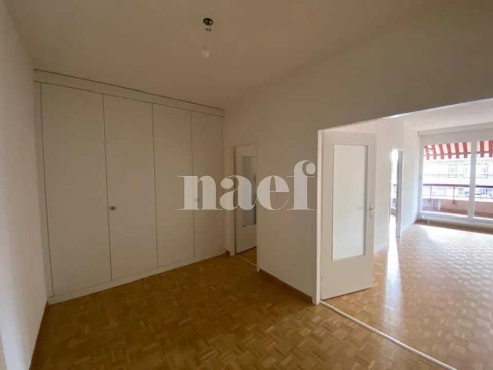 Wohnung mit Balkon! – Foto 2 von 17