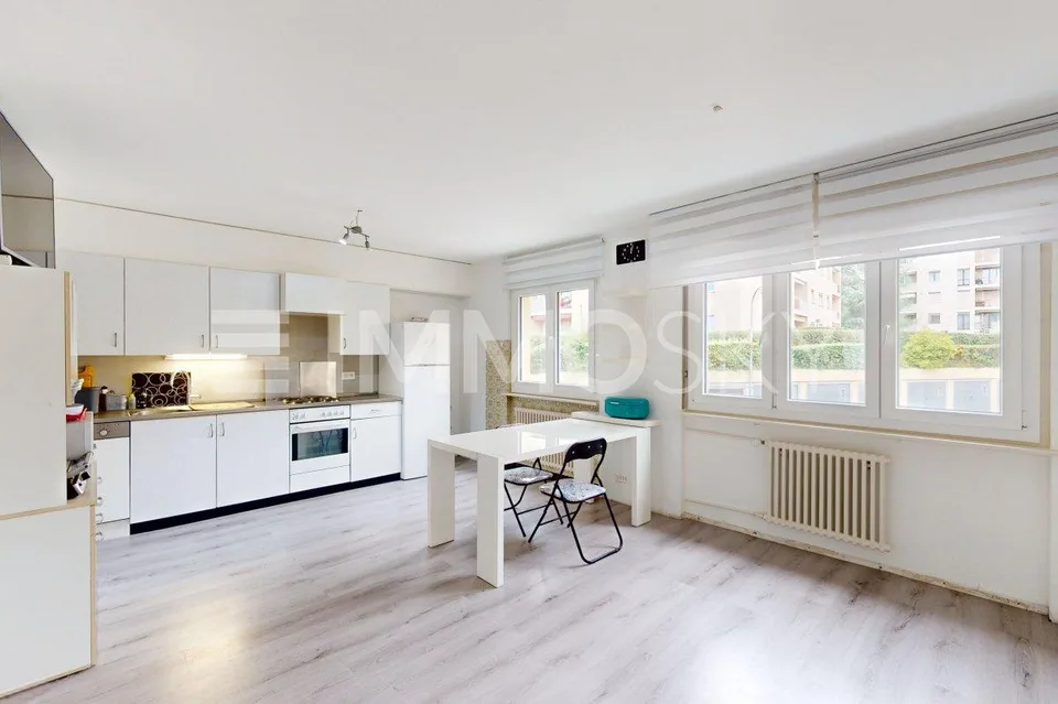 Geräumige 3.5-Zimmer-Wohnung in Chernex mit herrlicher Aussicht – Foto 5 von 10