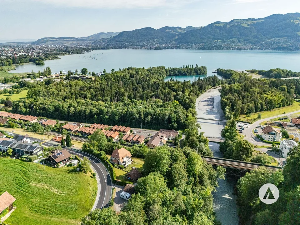 Terreno edificabile tra lago e foreste – foto 4 di 11