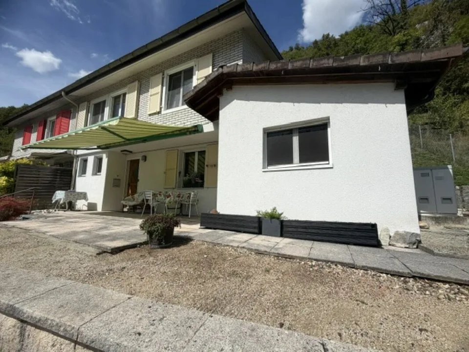 Semi-detached house 4.5 rooms – photo 2 of 12