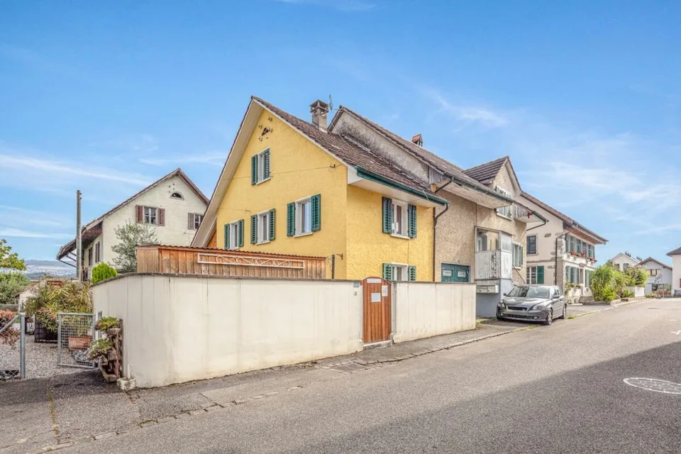 EINFAMILIENHAUS MIT POTENZIAL – Foto 2 von 12