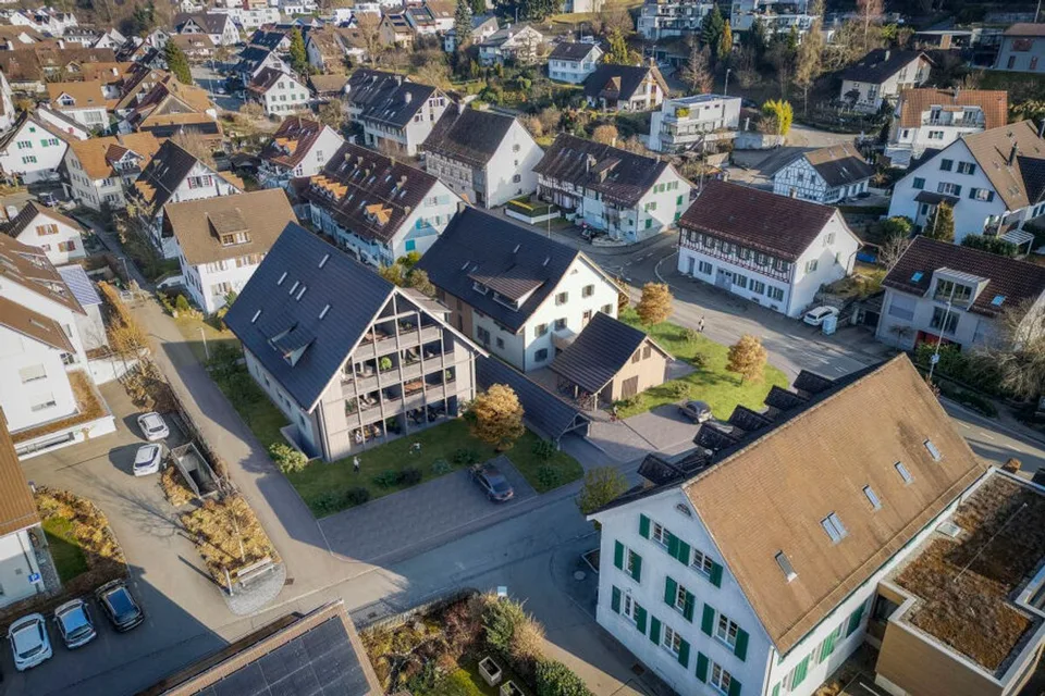 EXKLUSIVE EIGENTUMSWOHNUNGEN IN BACHENBÜLACH (A 202 1.DG LINKS) – Foto 8 von 10