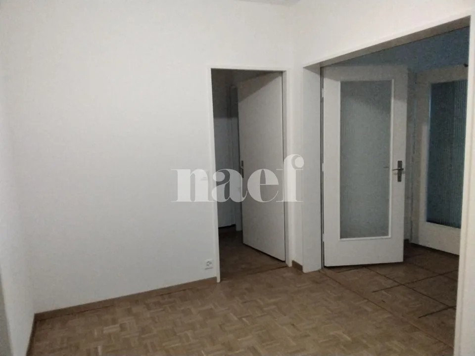 Vier-Zimmer-Wohnung mit innerem Parkplatz in Champel – Foto 19 von 39