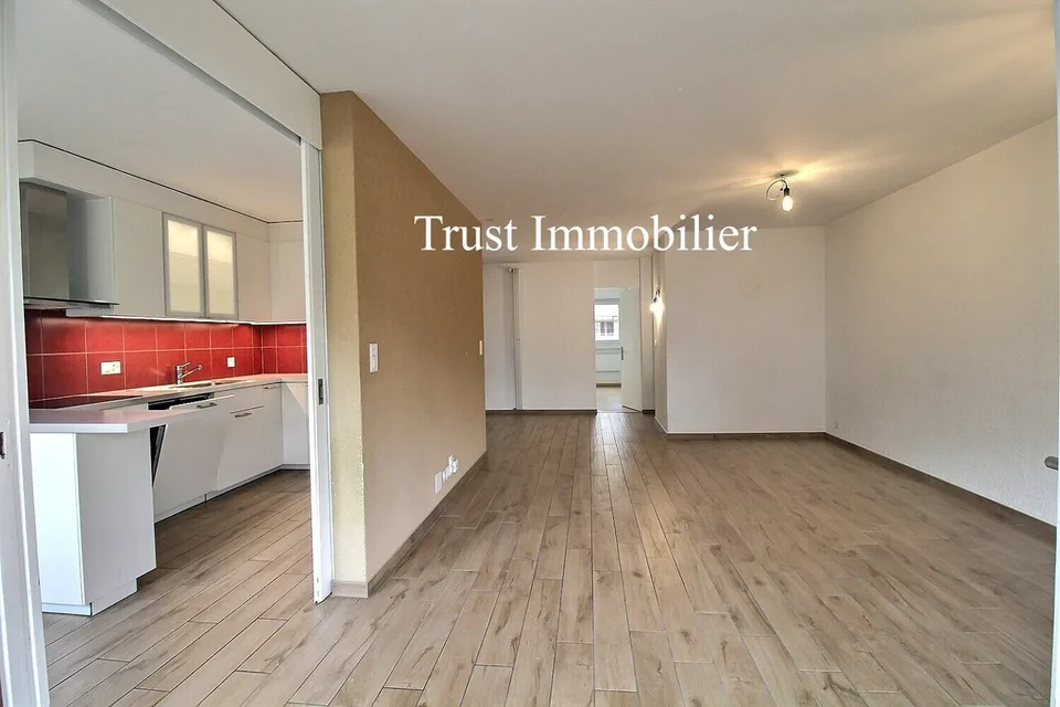 4004-MV - Appartamento di 4.5 stanze a Sion – foto 22 di 26