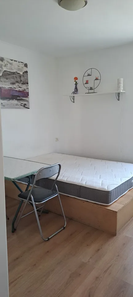 One-room flat