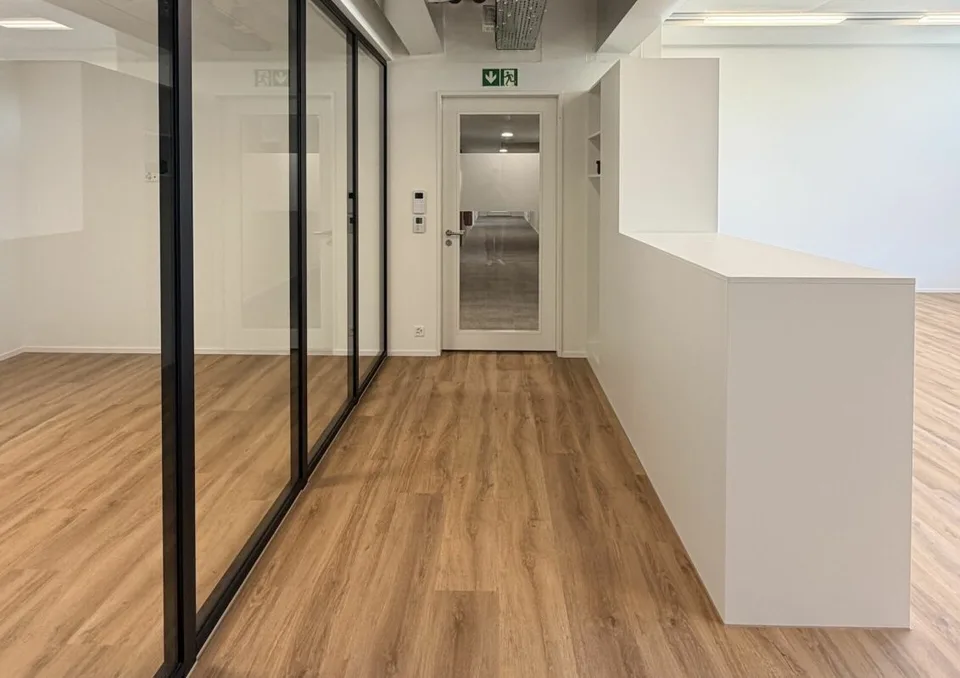 Büro/Gewerbe | Hang-Aar | 110 bis 131 m² – Foto 8 von 13