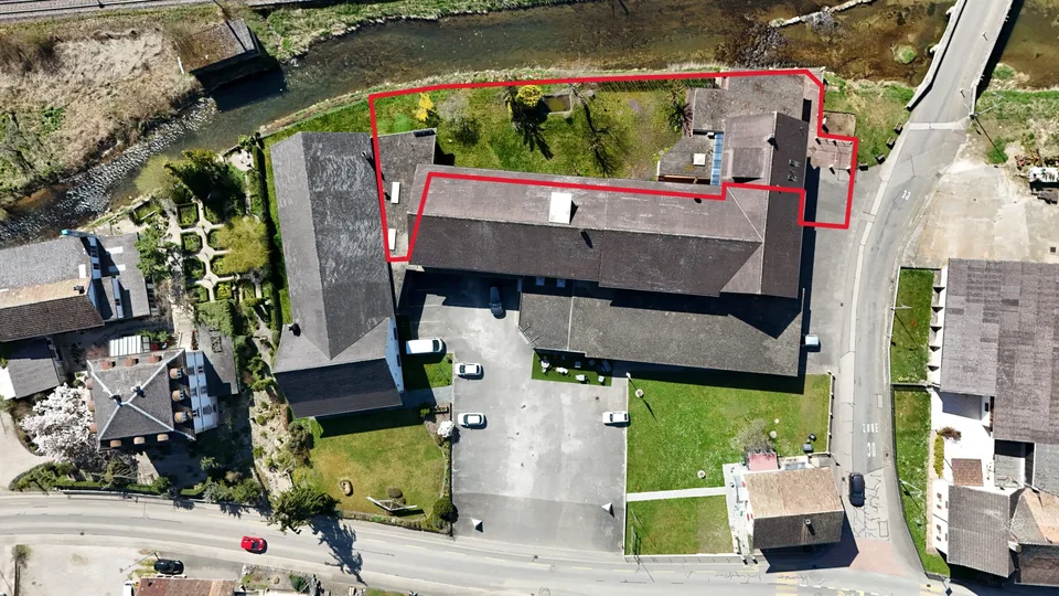 In vendita a Buix, casa in affitto con 3 appartamenti – foto 2 di 13