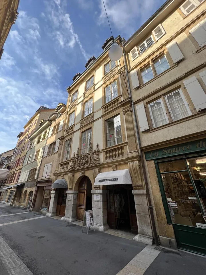 Appartement de 3,5 pièces au coeur du centre historique de Neuchâtel – photo 7 sur 7