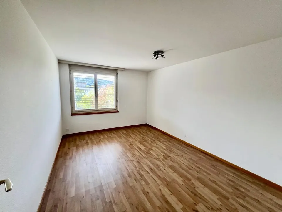 Vivere spazioso su 110 m² con balcone